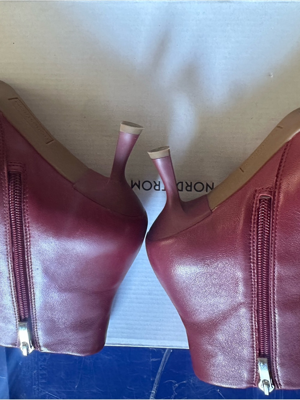 Accessories subcategory identification - Picture 8 of 14